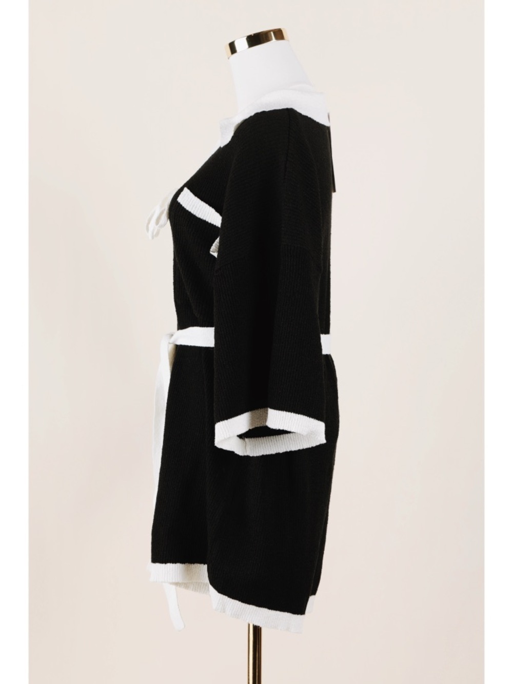 Sz XS Sabo Oversized Black & White Collar V Neck Sammi Playsuit Romper NWT - Picture 2 of 7